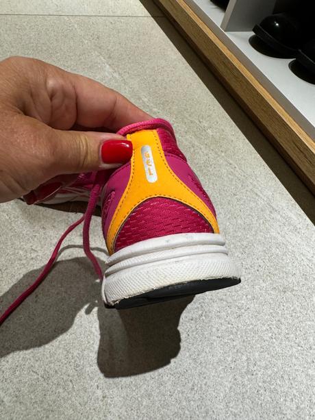 Tenisky bežecke, 38