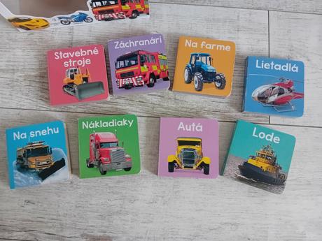 Moja prva kniznica auta lode lietadla, 