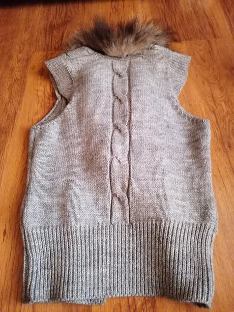 Vesta s kožušinkou, l