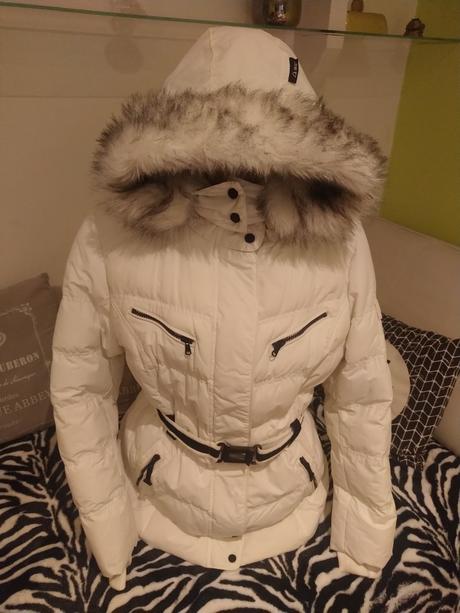 Kvalitná zimná bunda, l