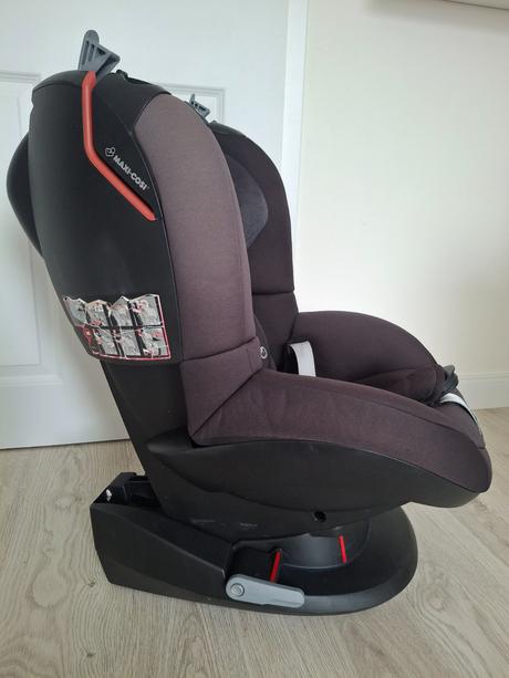 Maxi cosi tobi authentic black autosedačka 9-18kg, maxi cosi