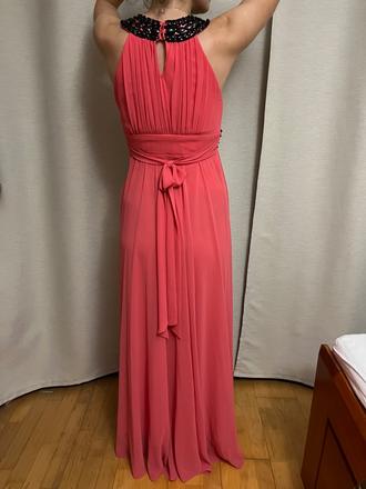 Spoločenské šaty s kamienkami, s