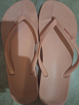 Žabky ipanema ako nové, 39