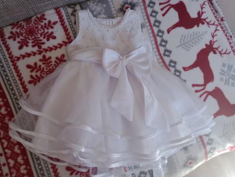 Spoločenské šaty, 80