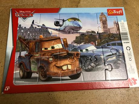 Puzzle rozne motivy, 