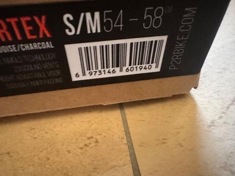 Ciklisticka prilba, m / s