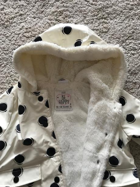 Bundička jarná (do dažďa), f&f,92