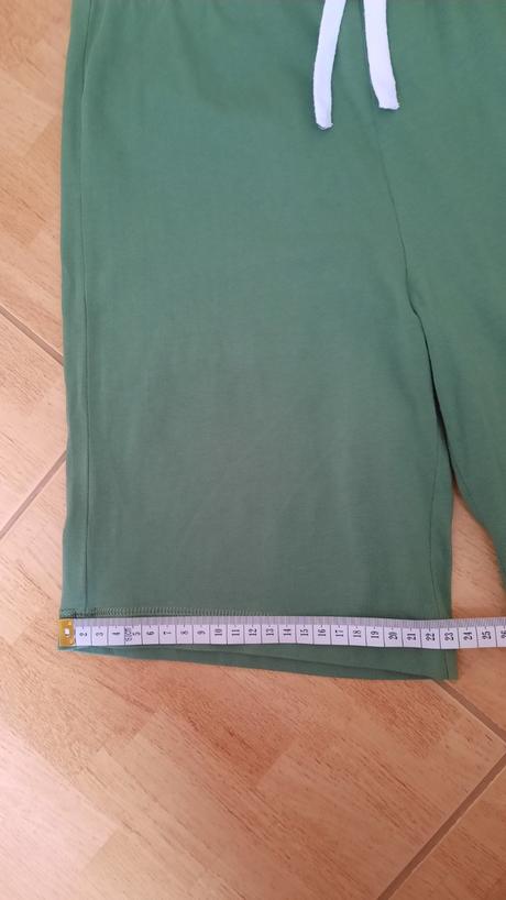 Kraťasy, benetton,146