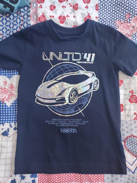 Tričko so striebornou potlačou, next,104