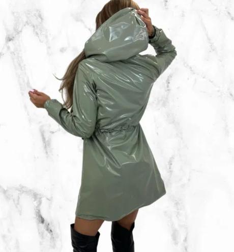 Kabatik lola bianka, 