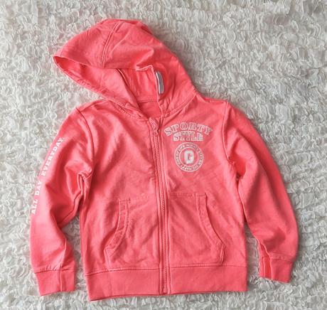 Mikina sinsay, sinsay,110