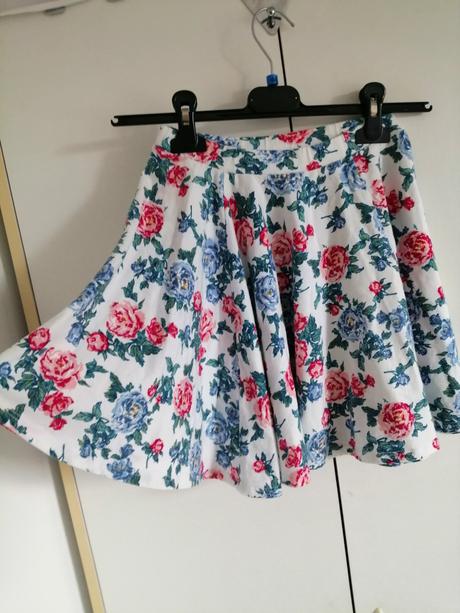 Suknicka pre dievčatká vel. 34, tally weijl,34