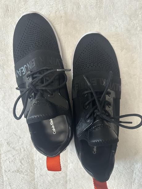 Čierne elastické ľahké tenisky calvin klein jeans, 39
