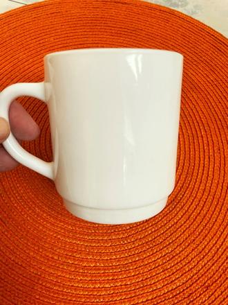 Pyrexový nerozbitný sklenený hrnček, 