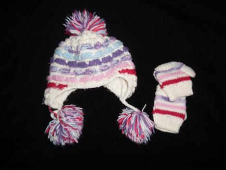 Čiapka s brbmolcami a rukavičkami, next,86