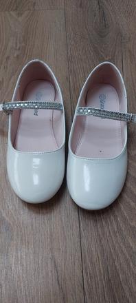 Lakovky, graceland,33