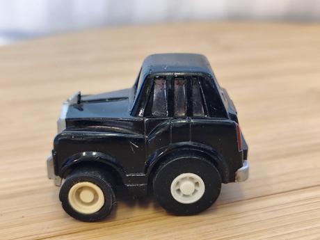 Raritný vintage rolls-royce značky dil 1988 servis,
