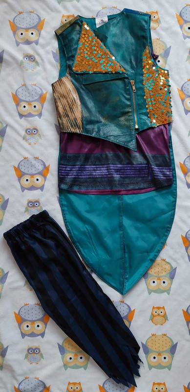 Kostým disney z následníkov uma veľ.116,