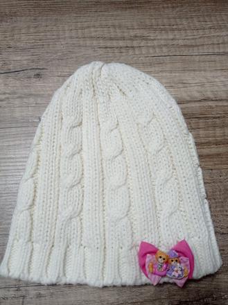 Čiapky dievčenské 3-5r., 110