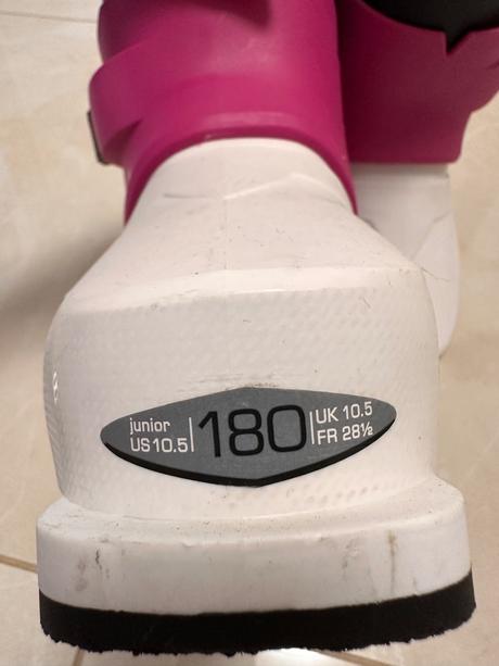 Lyziarky mckinley, 28