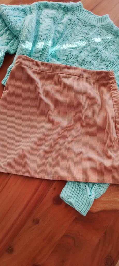 Sukňa na gombíky, sinsay,140