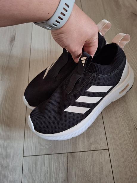 Veĺmi ĺachké tenisky vel. 36,5, adidas,36