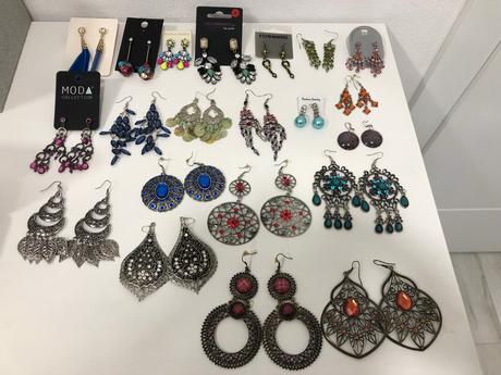 Nausnice spolocenske, 