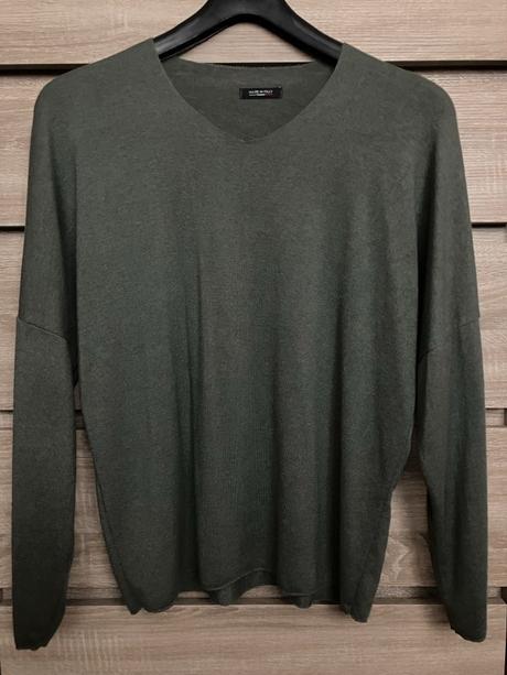 Predám nádherný svetrík, nový, m