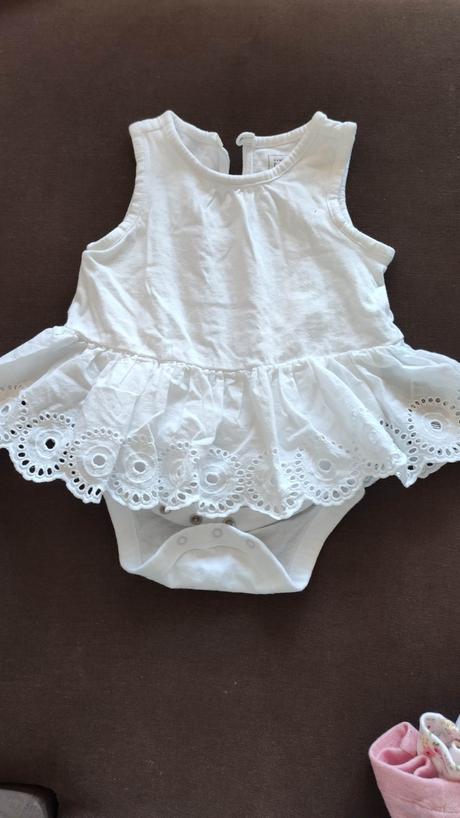 Body so sukničkou, gap,80