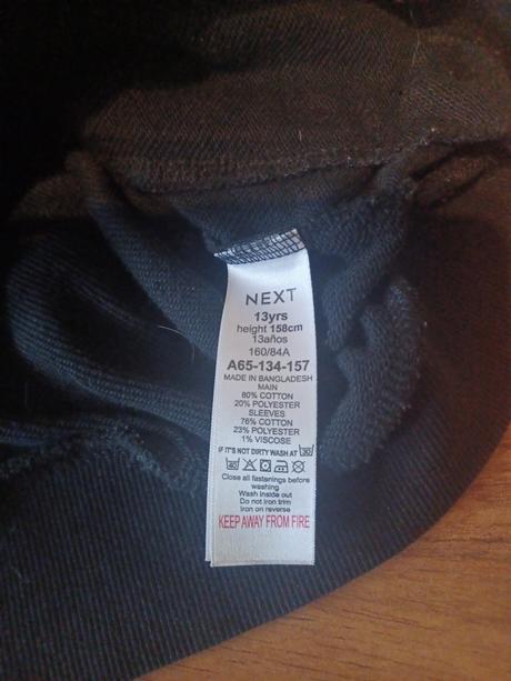 Predám detskú značkovú mikinu next, next,134