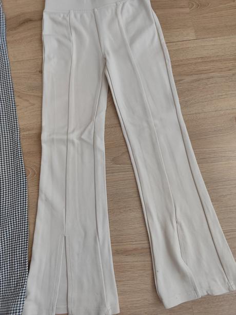 Zvonové legíny, h&m,134