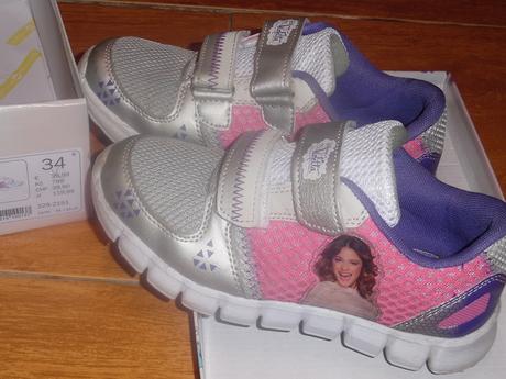 Violetta botasky, disney,34