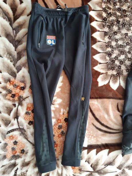 Teplakova súprava, 140