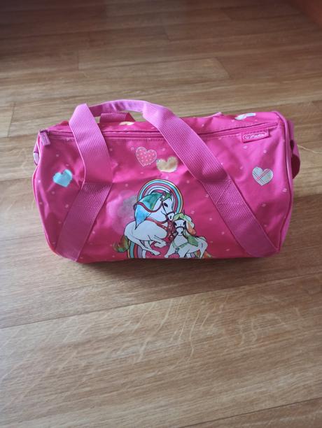 Kabelka pre mladu slečnu, 