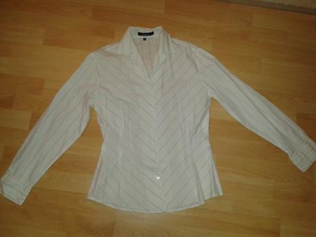 Biela kosela s jemnymi pruzkami, 38