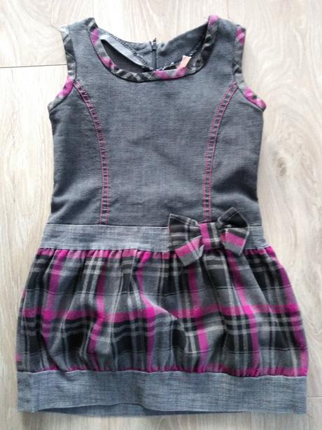 Dievčenské šaty 104/110, 110