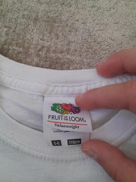 Predám dievčenské tričko, 116