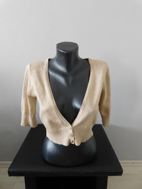 Lesklý bolerkový svetrík č.42, 42