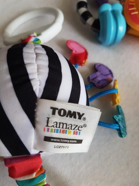 Hracka hrkalka hryzadlo knizka sustiaca, 