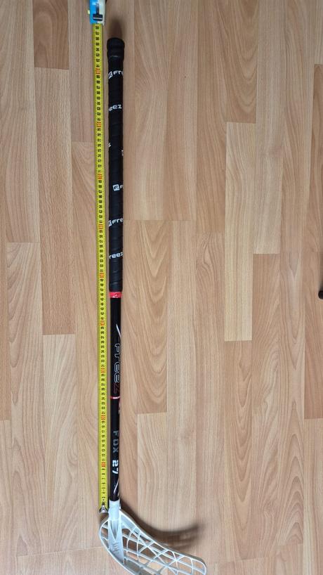 Florbalová hokejka freez fox 27, freez