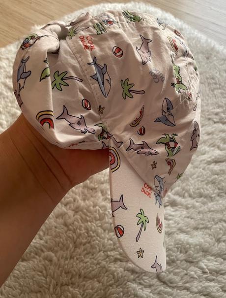 Biela siltovka proti slnku takko, takko