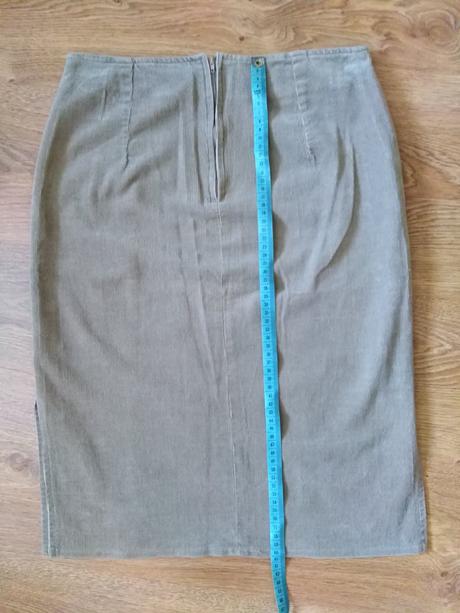 Menčestrova sukňa, 38