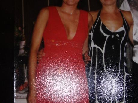 Spoločenské šaty s kamienkami, s