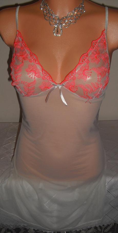 Neonova vysivana kosielka, m