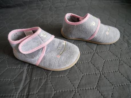 Svietiace papučky na lepák s mäkkou podrážkou, 22