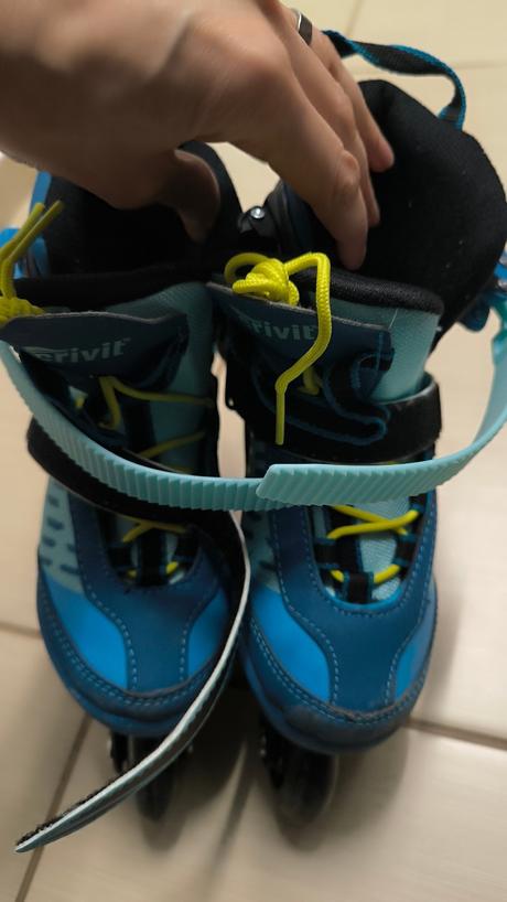 Kolieskové korčule. veľkosť 29-33, crivit