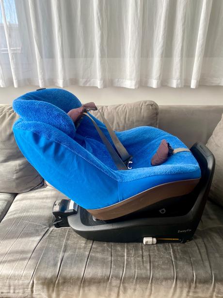 Maxi cosi základňa (base) 2wayfix, maxi cosi