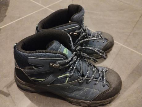 Turistické topanky, 35