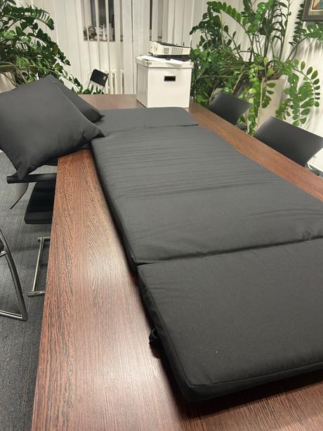 Sedák na záhradnú lavicu s vankúšmi, 