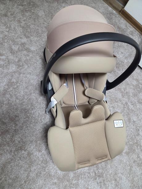 Predám autosedačku (vajíčko) cybex cloud g i-size, cybex